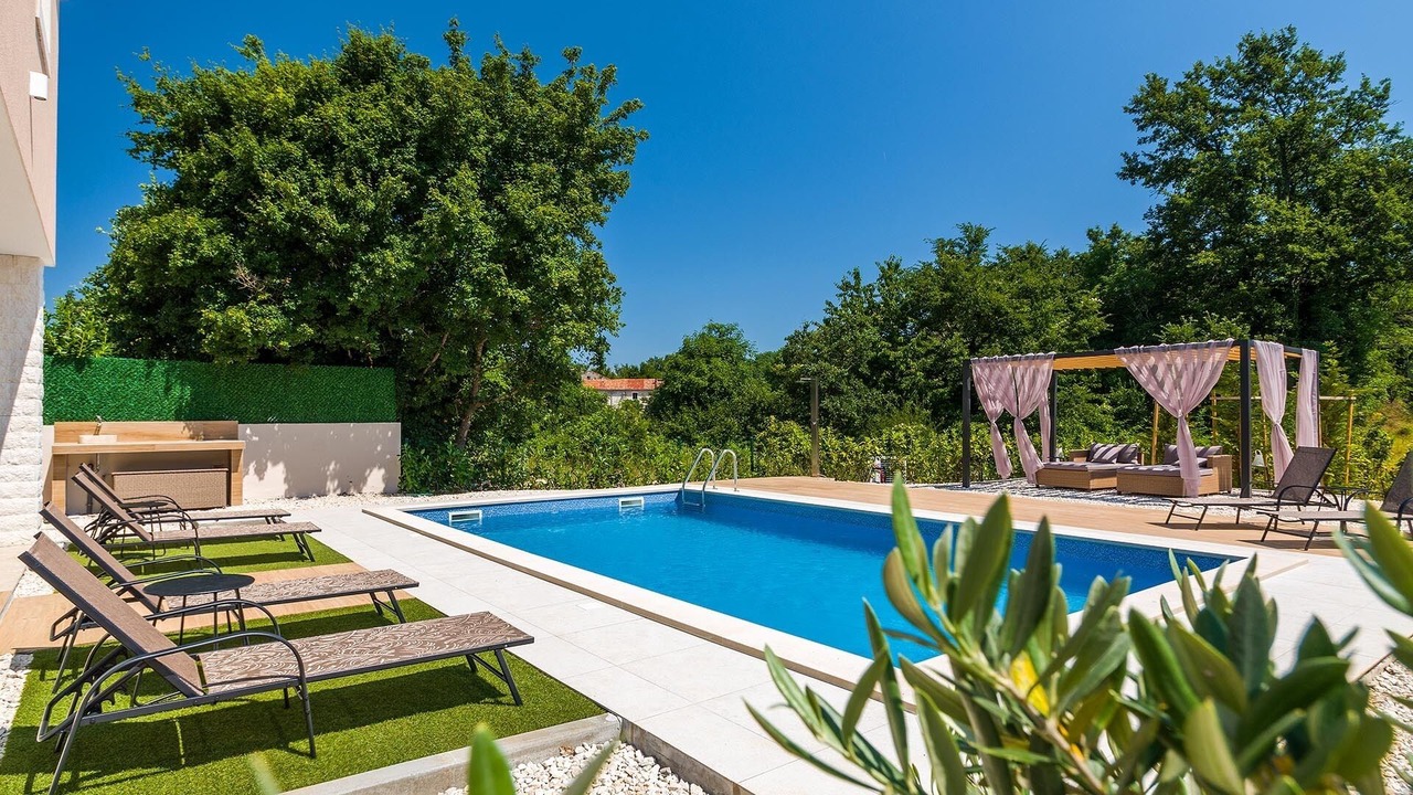 Photo of Outdoor in Jursici