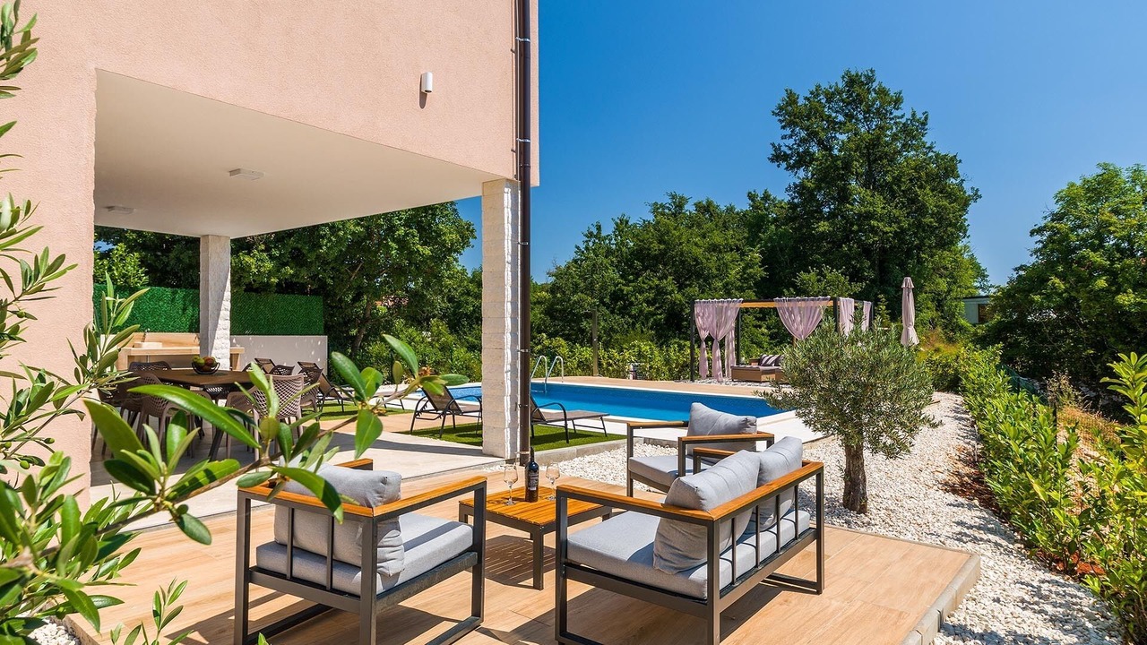 Photo of Outdoor in Jursici