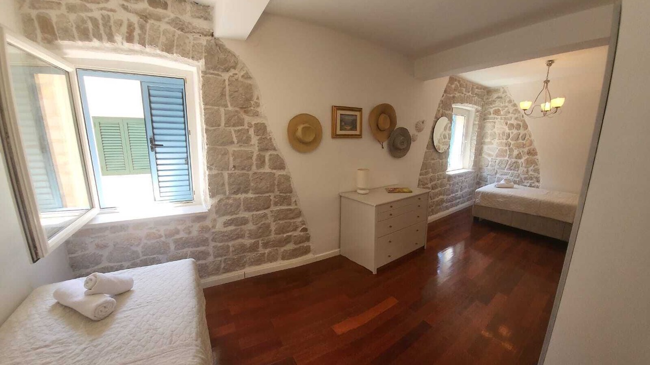 Photo of Bedroom in Bol
