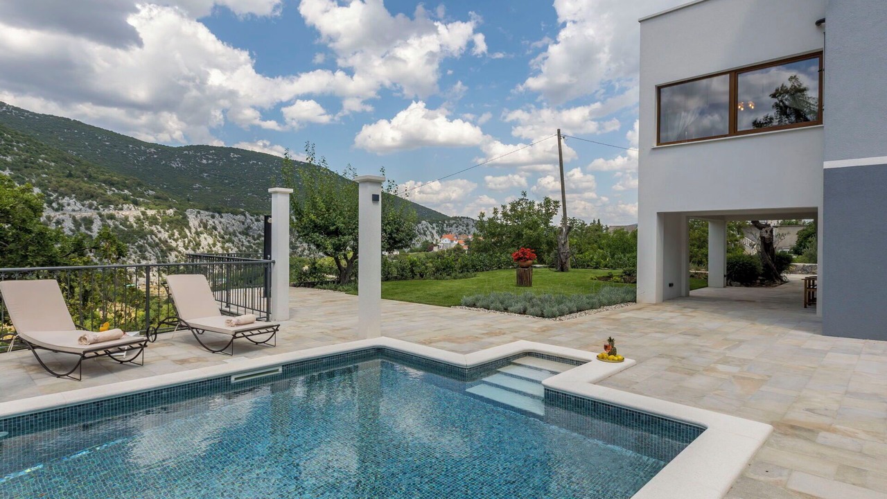 Photo of Outdoor in Omis
