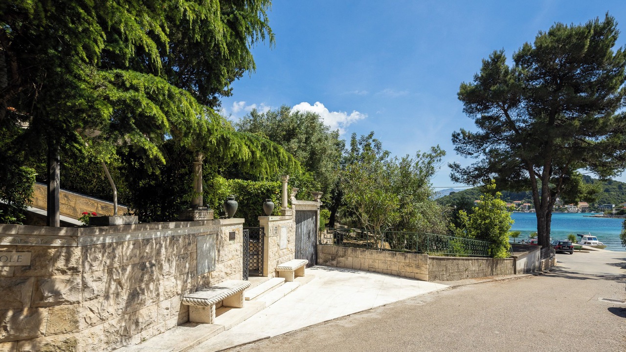 Photo of Outdoor in Cove Tri Zala (Zrnovo)