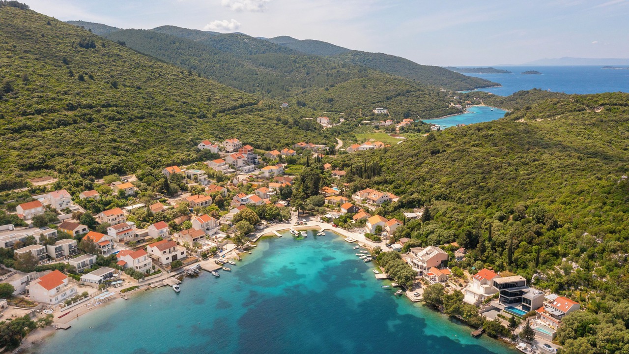 Photo of Outdoor in Cove Tri Zala (Zrnovo)