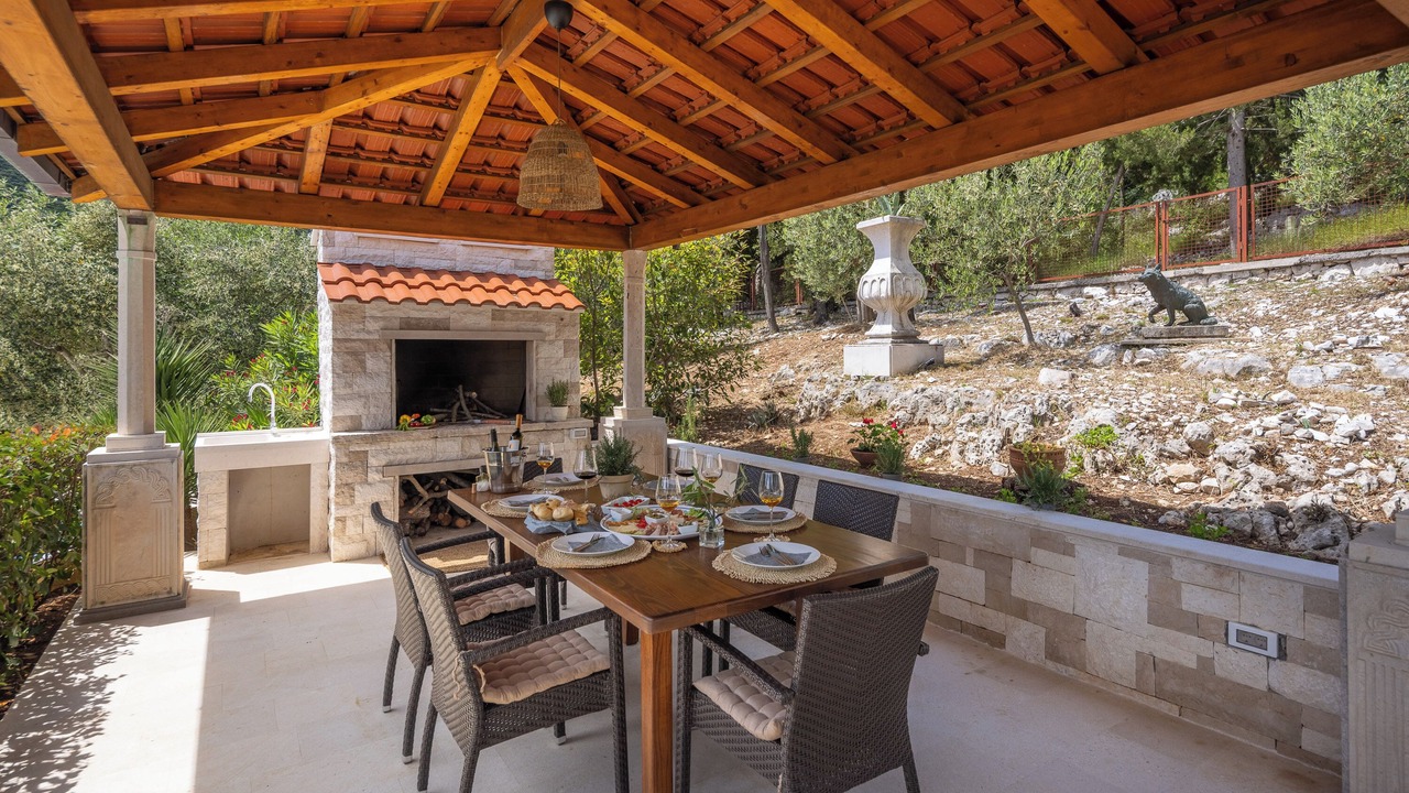 Photo of Outdoor in Cove Tri Zala (Zrnovo)