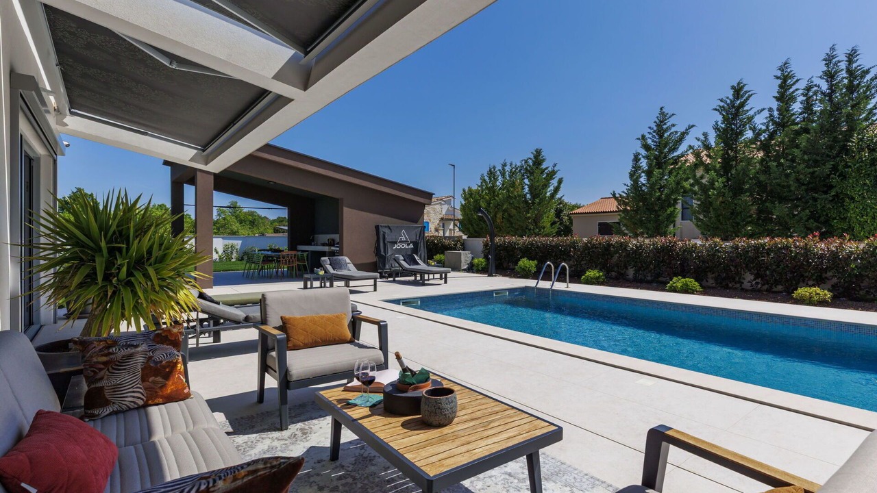 Photo of Outdoor in Jursici