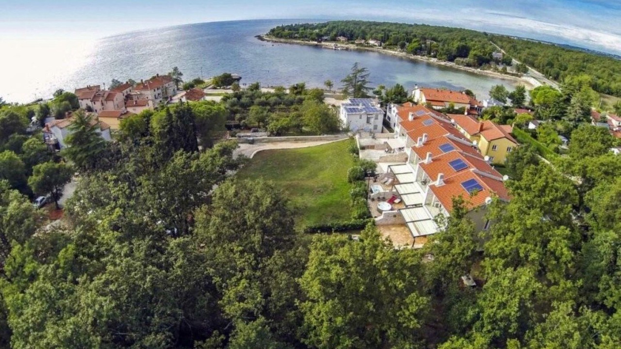 Photo of Outdoor in Krizine