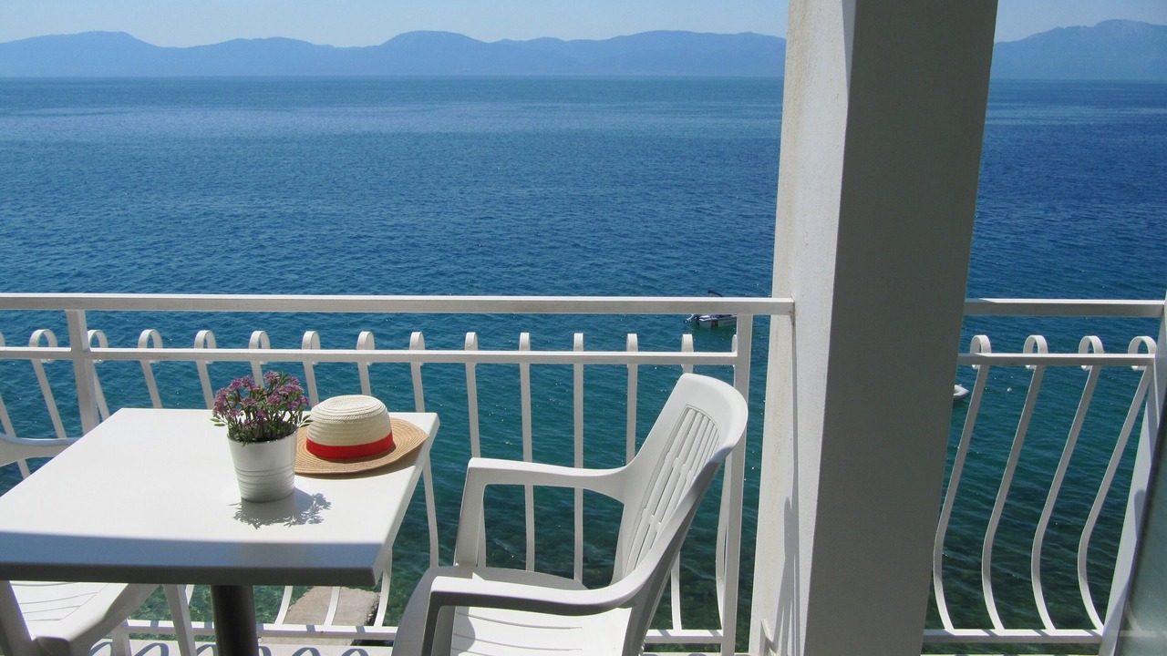 Photo of Outdoor in Brist