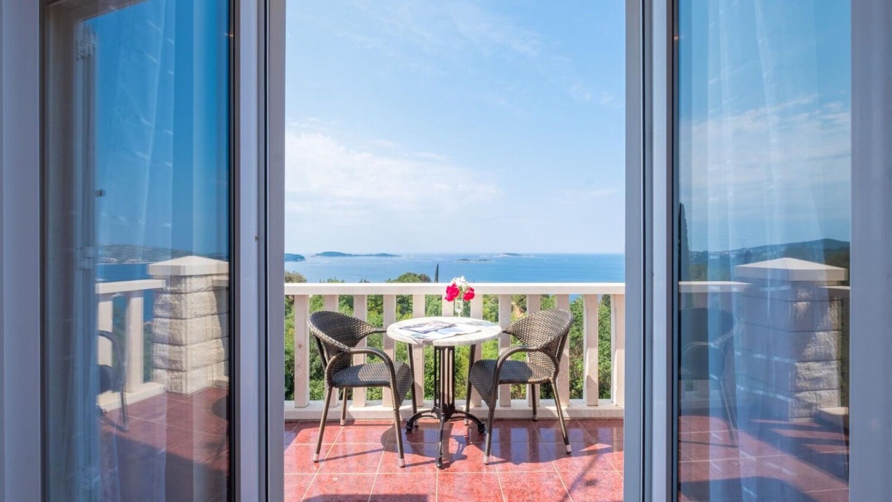 Photo of Patio Balcony in Plat