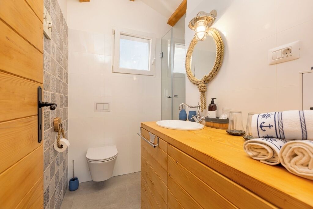 Photo of Bathroom in Risika