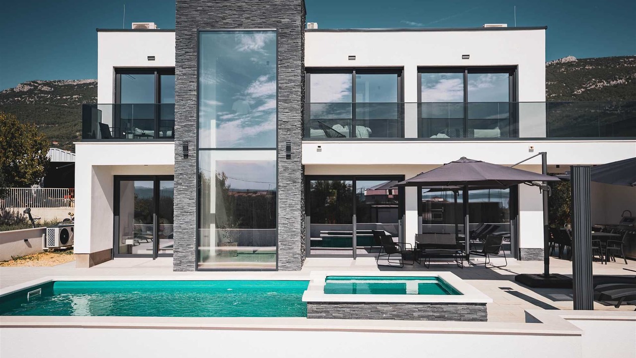 Photo of Outdoor in Kastela