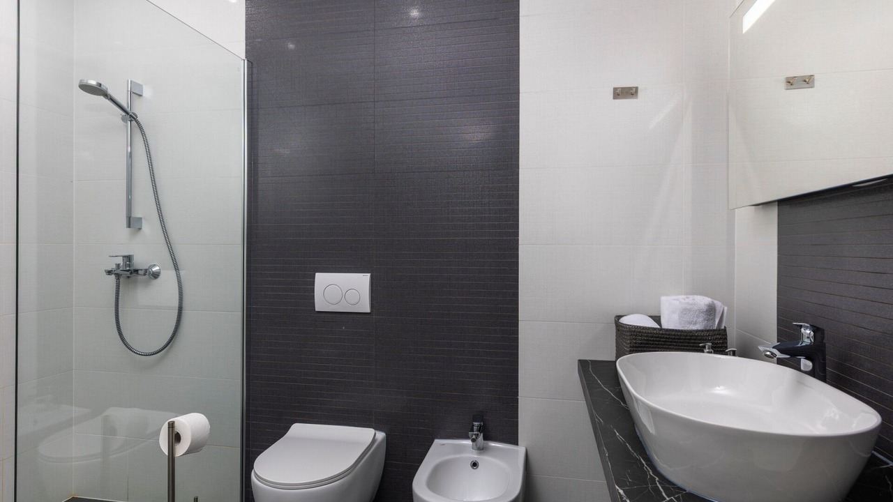 Photo of Bathroom in Smrika