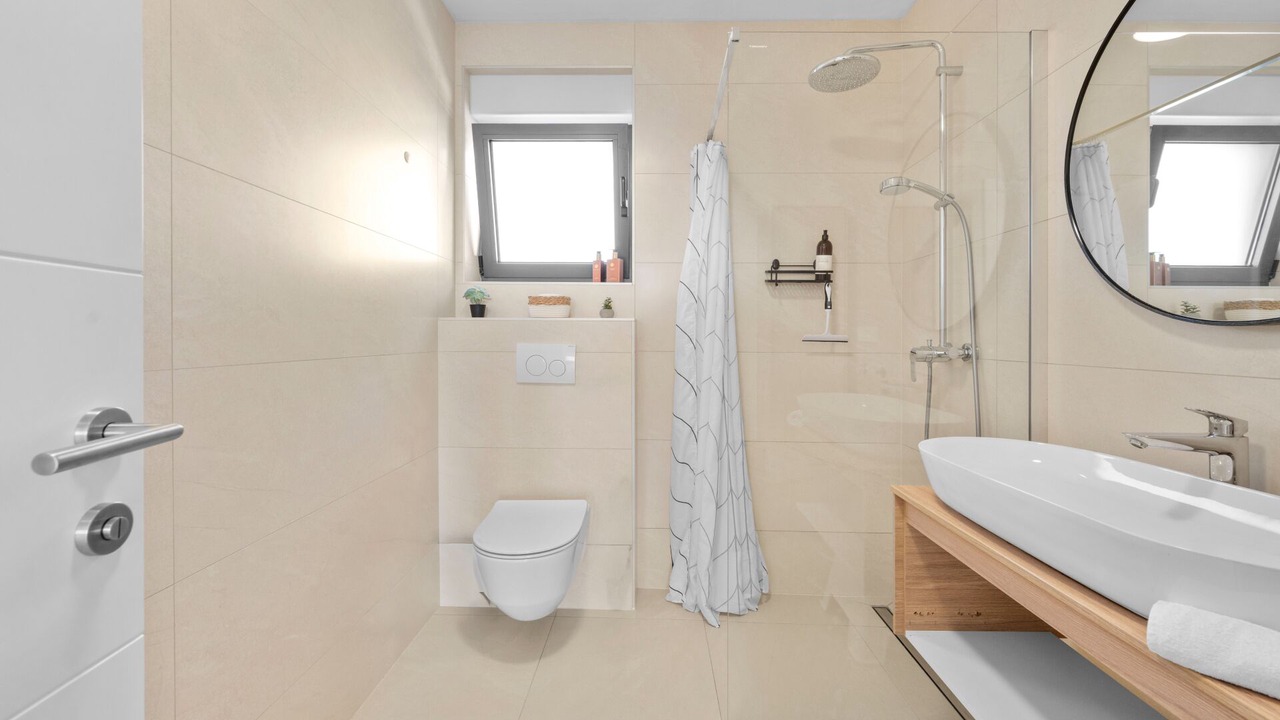 Photo of Bathroom in Srima