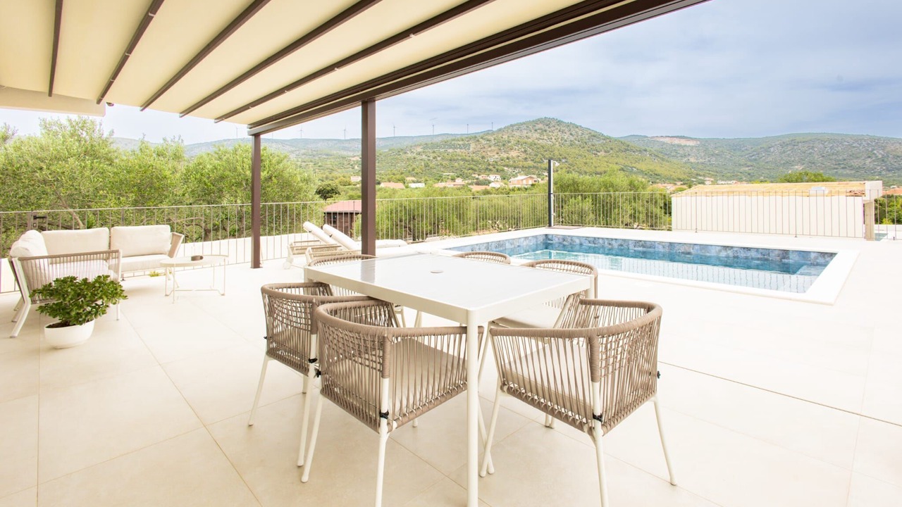 Photo of Outdoor in Vrsine