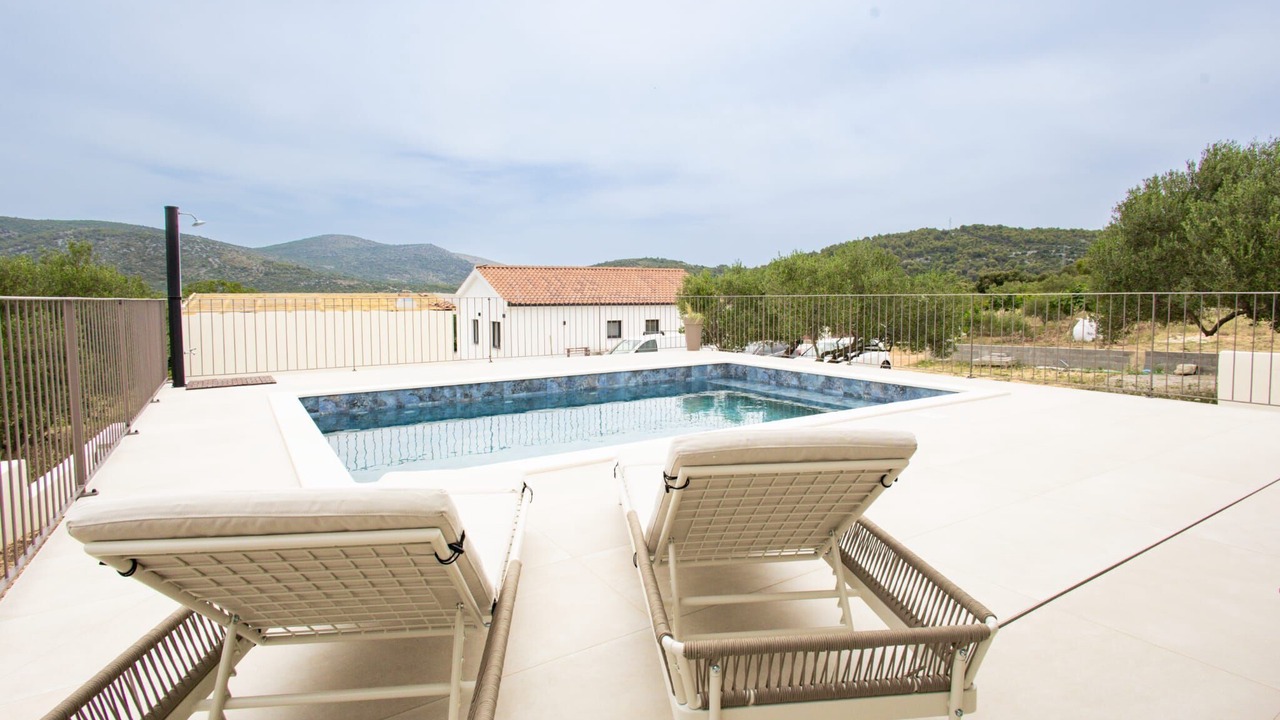Photo of Outdoor in Vrsine