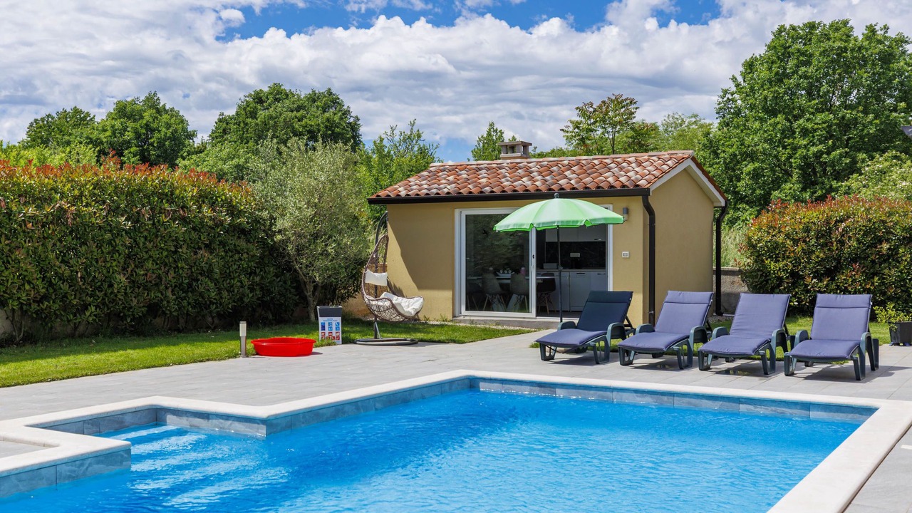 Photo of Outdoor in Becici