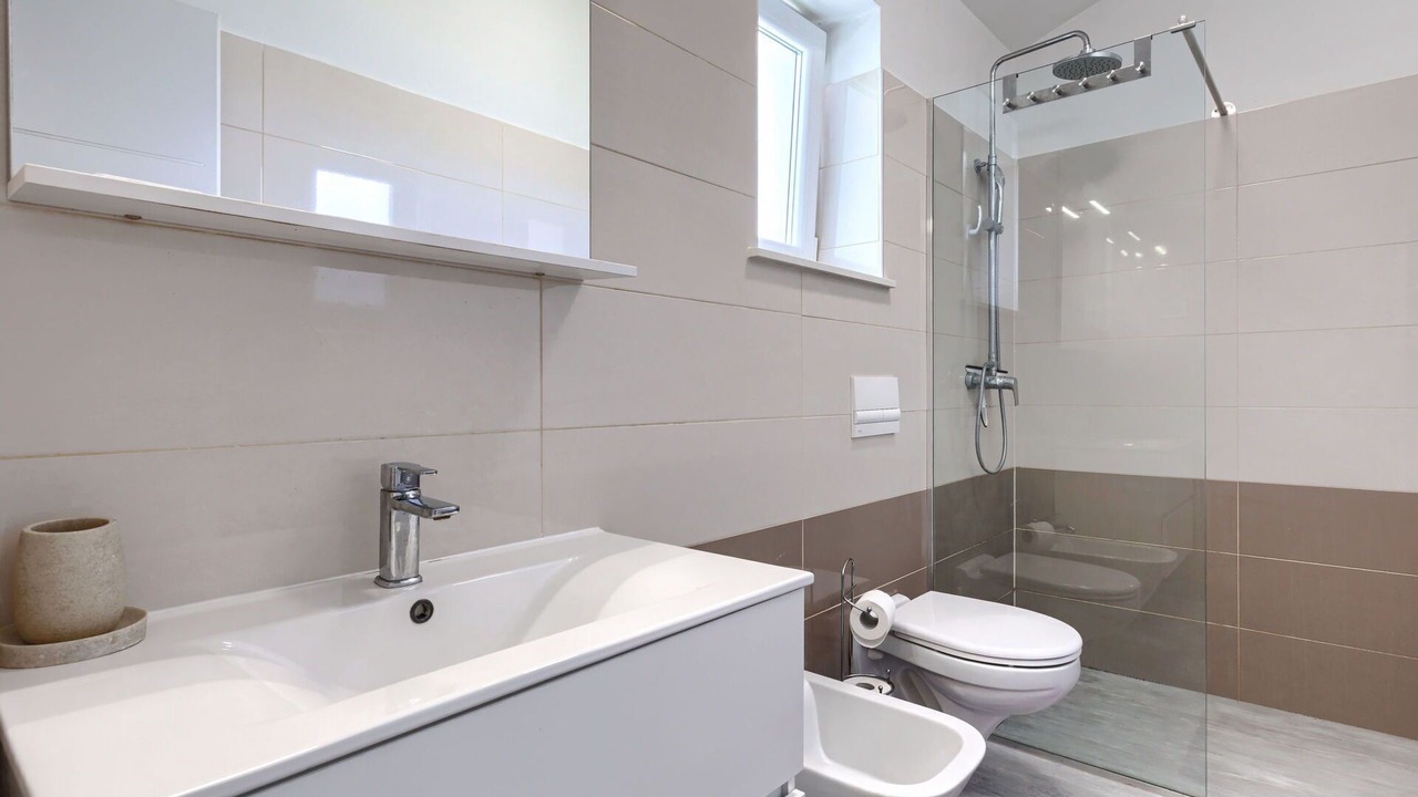 Photo of Bathroom in Marceljani
