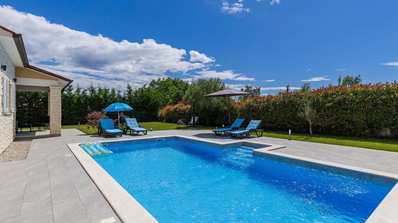 Photo of Outdoor in Marceljani