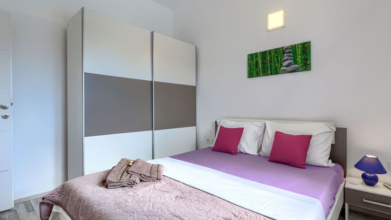 Photo of Bedroom in Marceljani