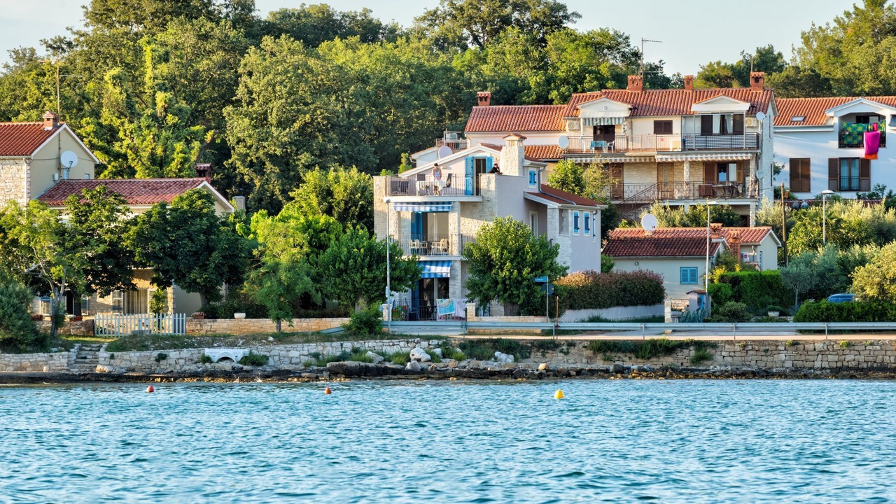 Photo of Others in Lovrecica