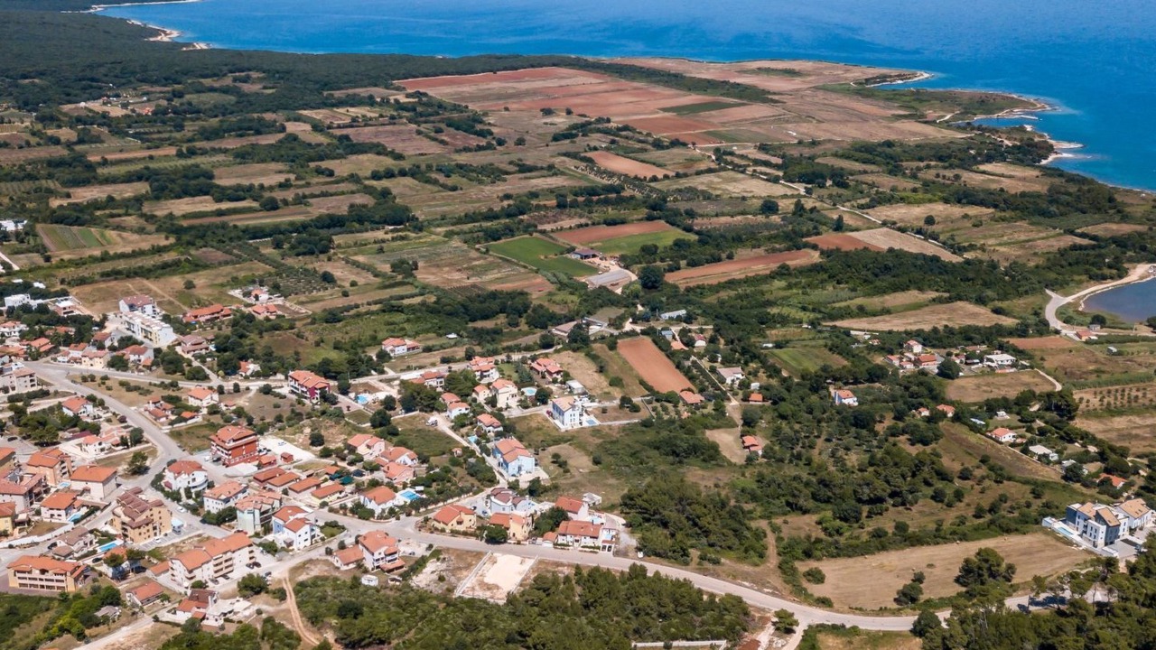 Photo of Outdoor in Liznjan