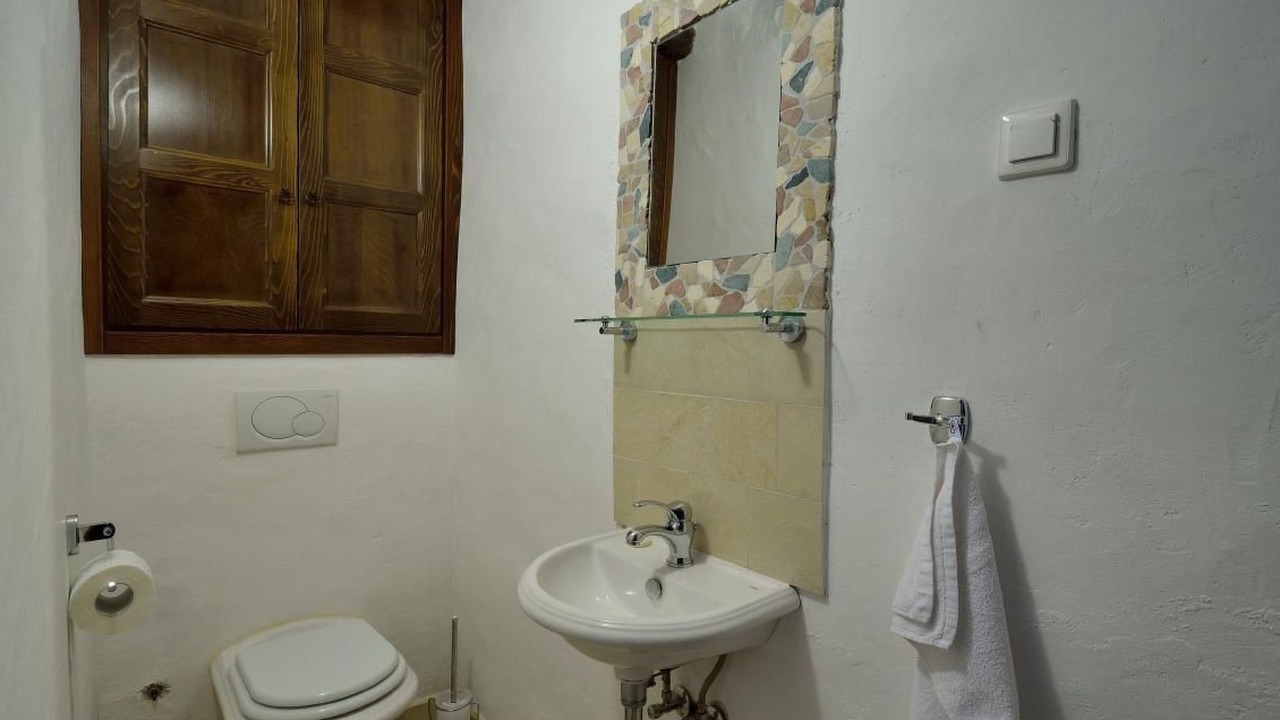 Photo of Bathroom in Kotli