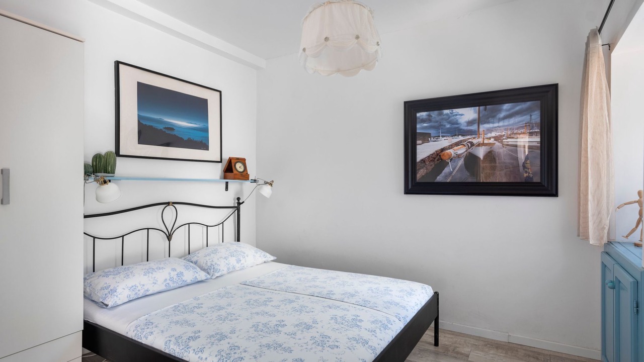 Photo of Bedroom in Murter