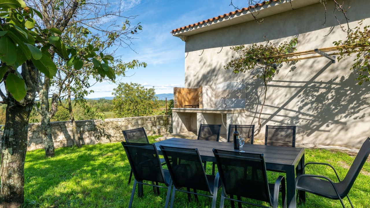 Photo of Outdoor in Nedescina