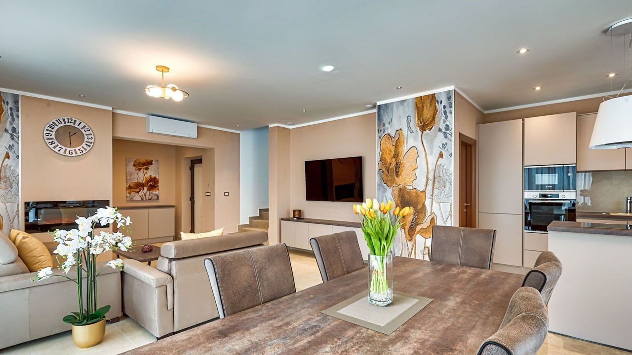 Photo of Livingroom in Brgod