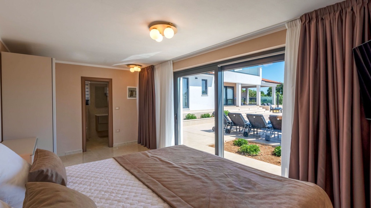 Photo of Bedroom in Brgod