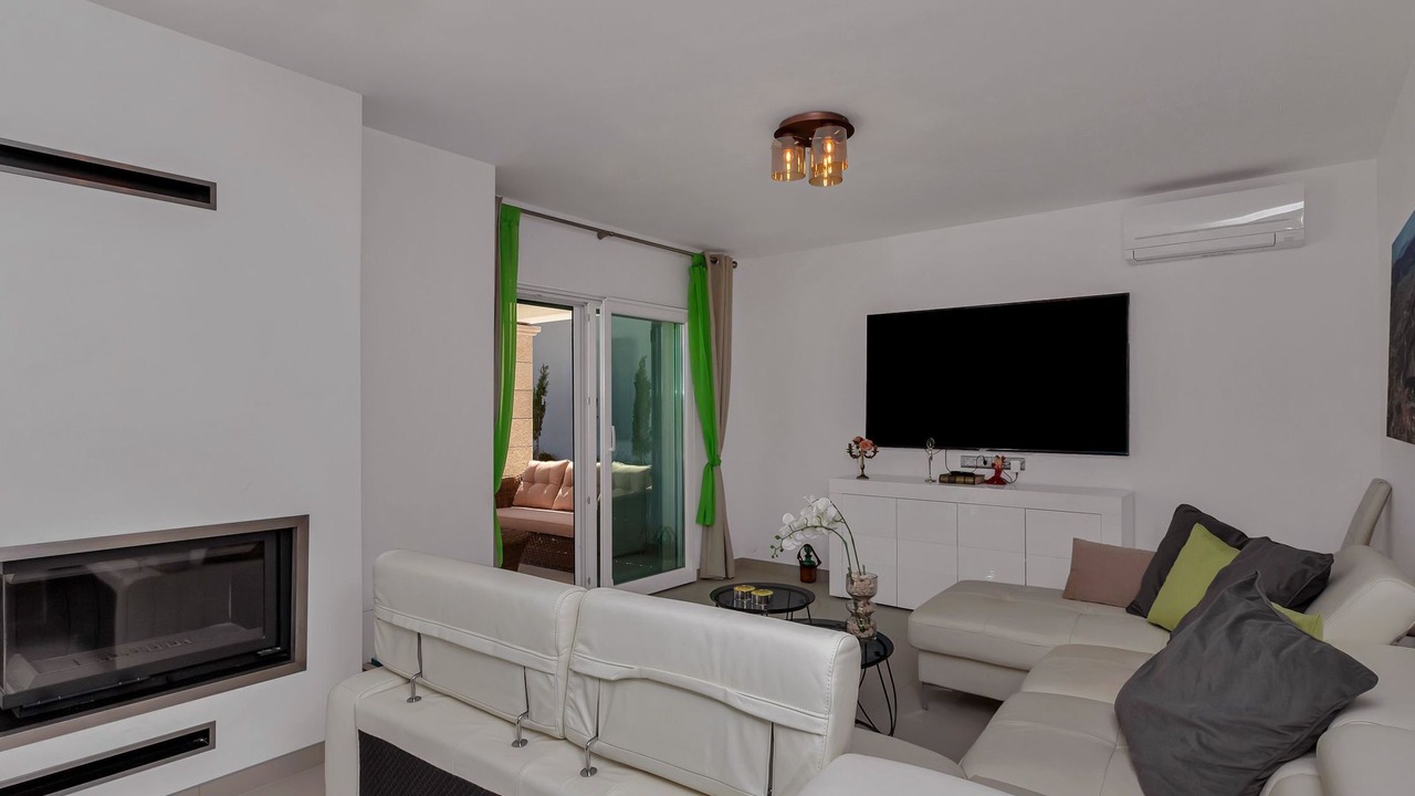 Photo of Livingroom in Lovrec