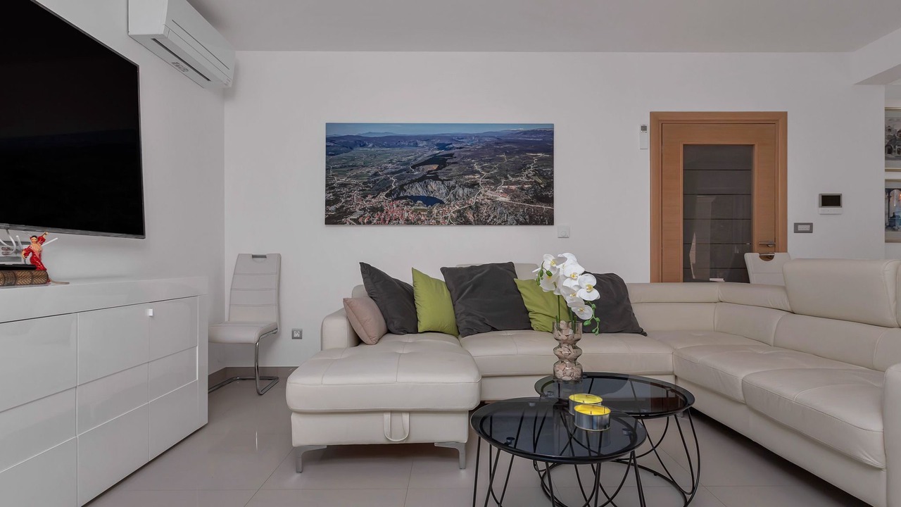 Photo of Livingroom in Lovrec