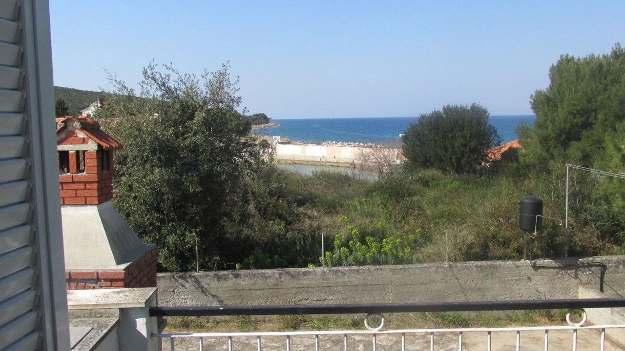 Photo of Outdoor in Muline