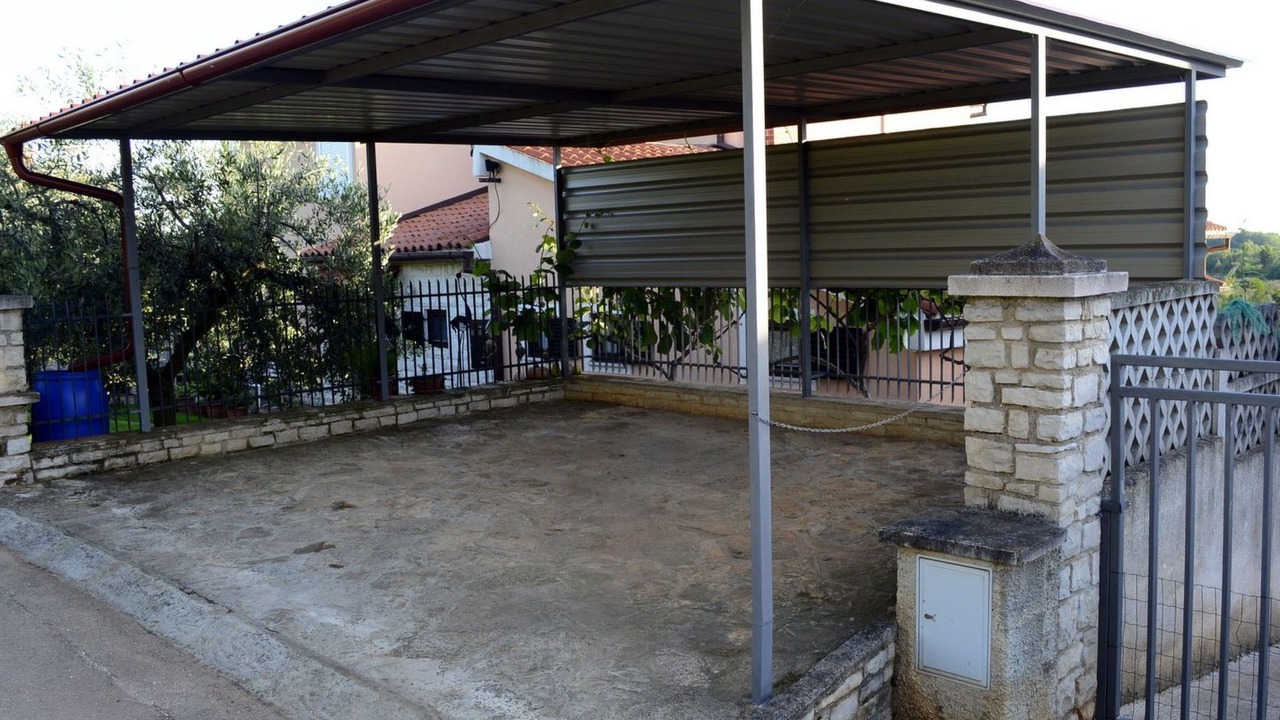 Photo of Outdoor in Fuskulin