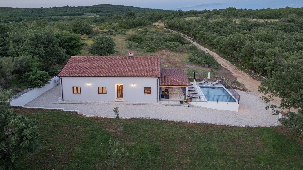 Photo of Outdoor in Bibali