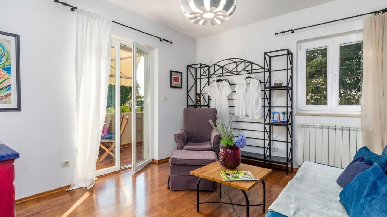Photo of Livingroom in Antonci