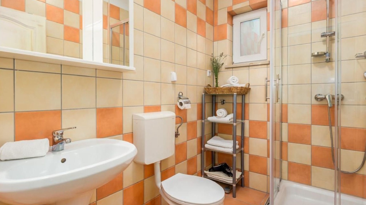 Photo of Bathroom in Antonci
