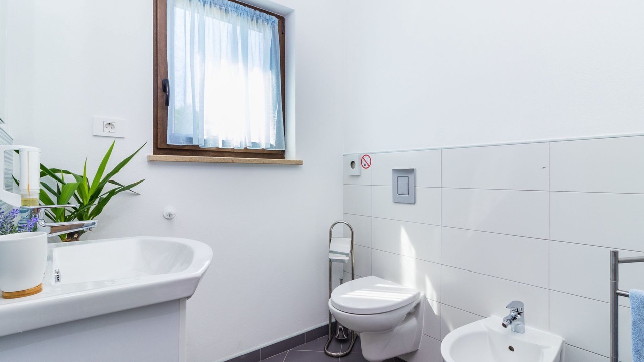 Photo of Bathroom in Jursici