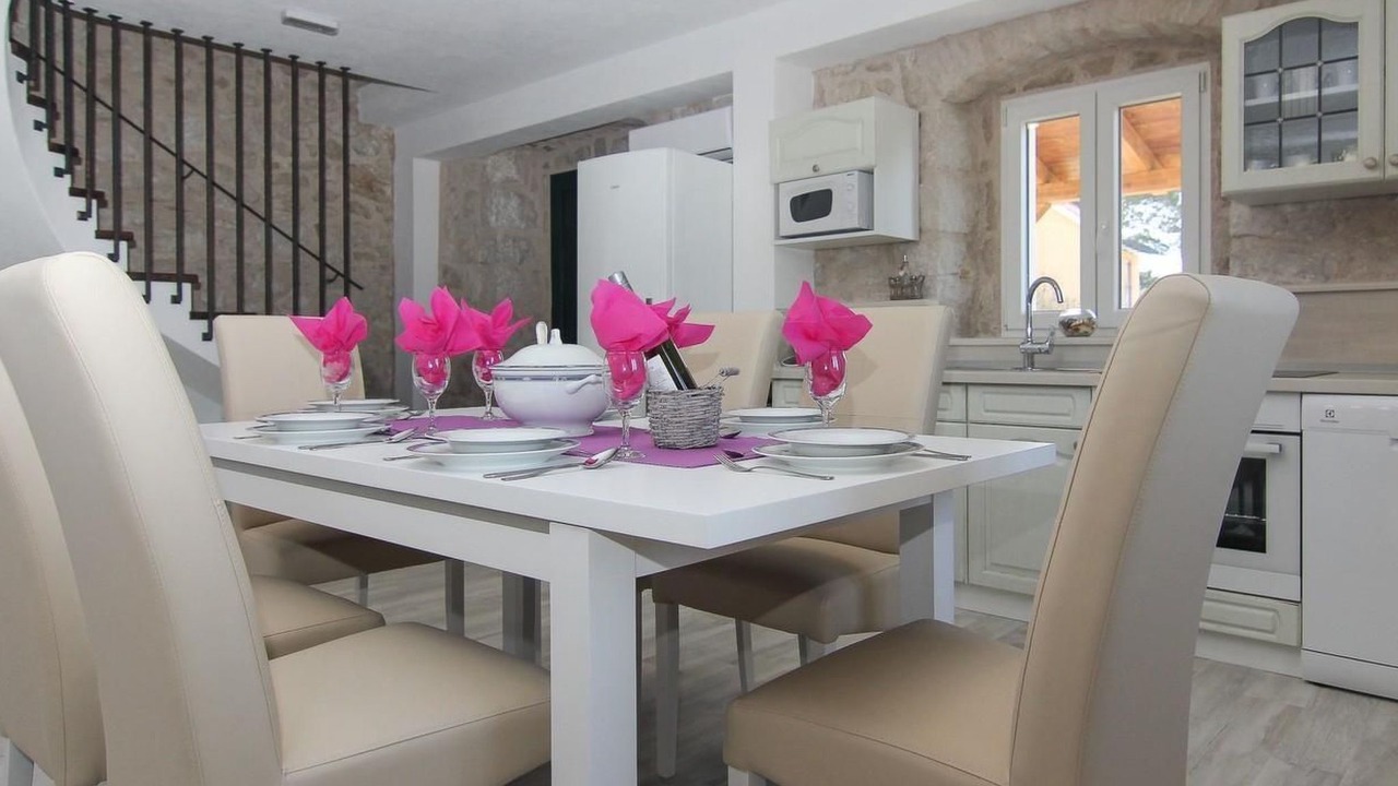 Photo of Bedroom in Blato