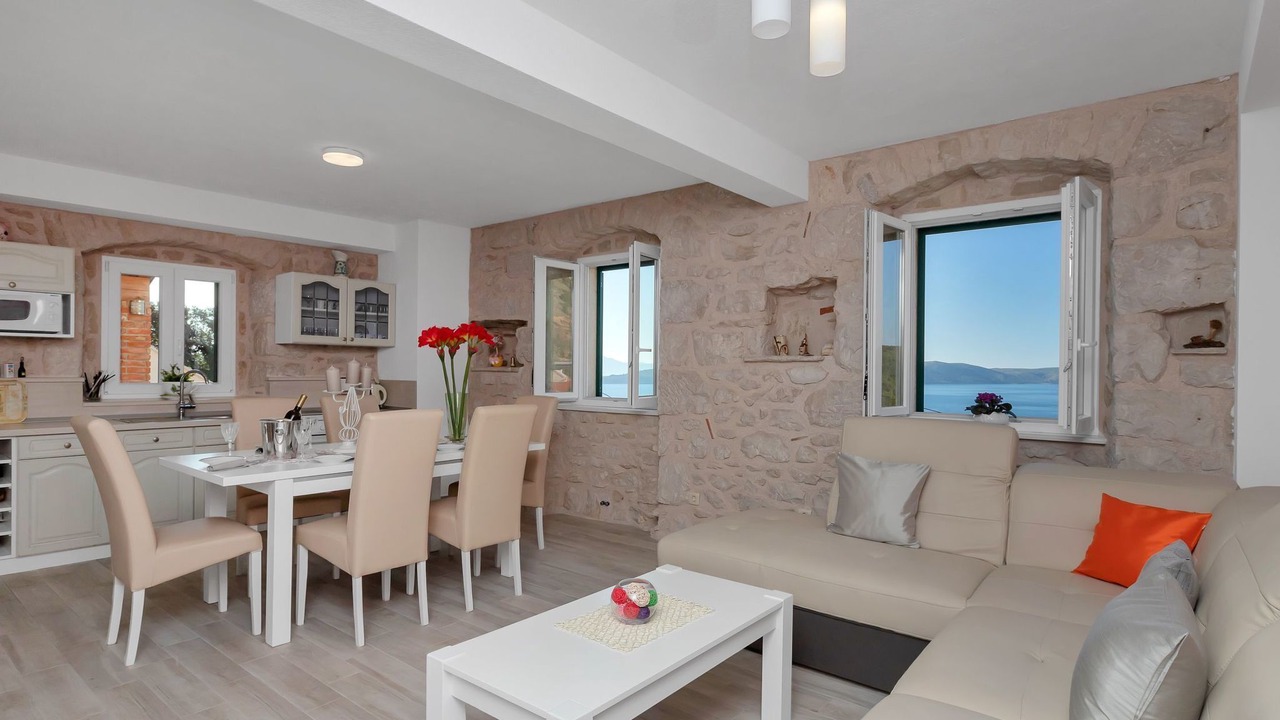 Photo of Bedroom in Blato