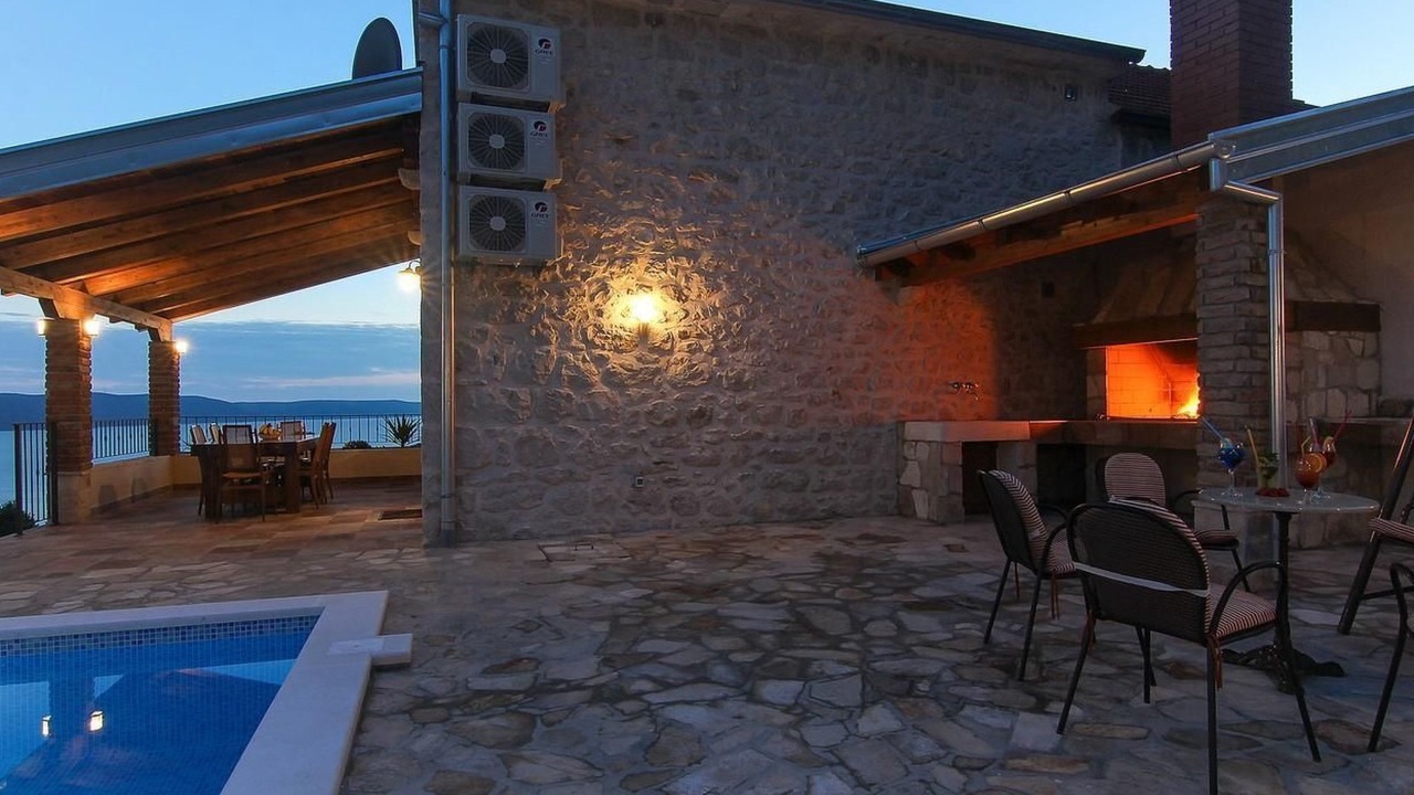 Photo of Outdoor in Blato