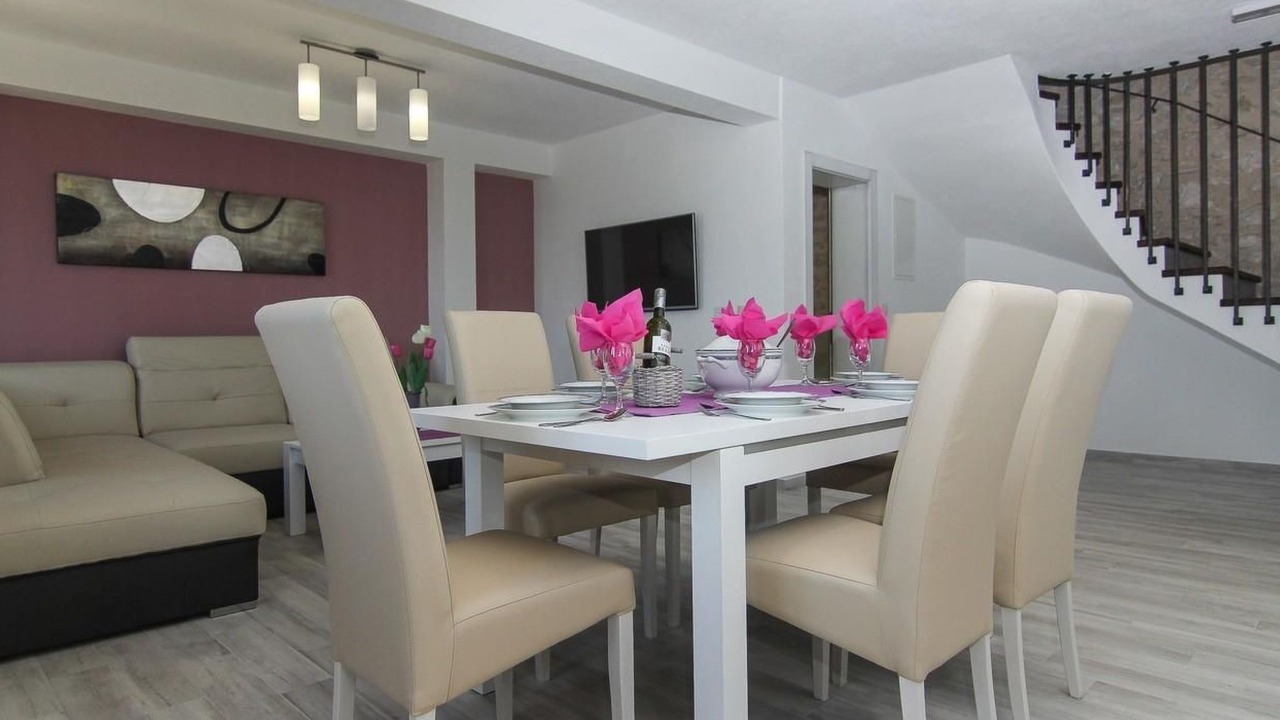 Photo of Livingroom in Blato