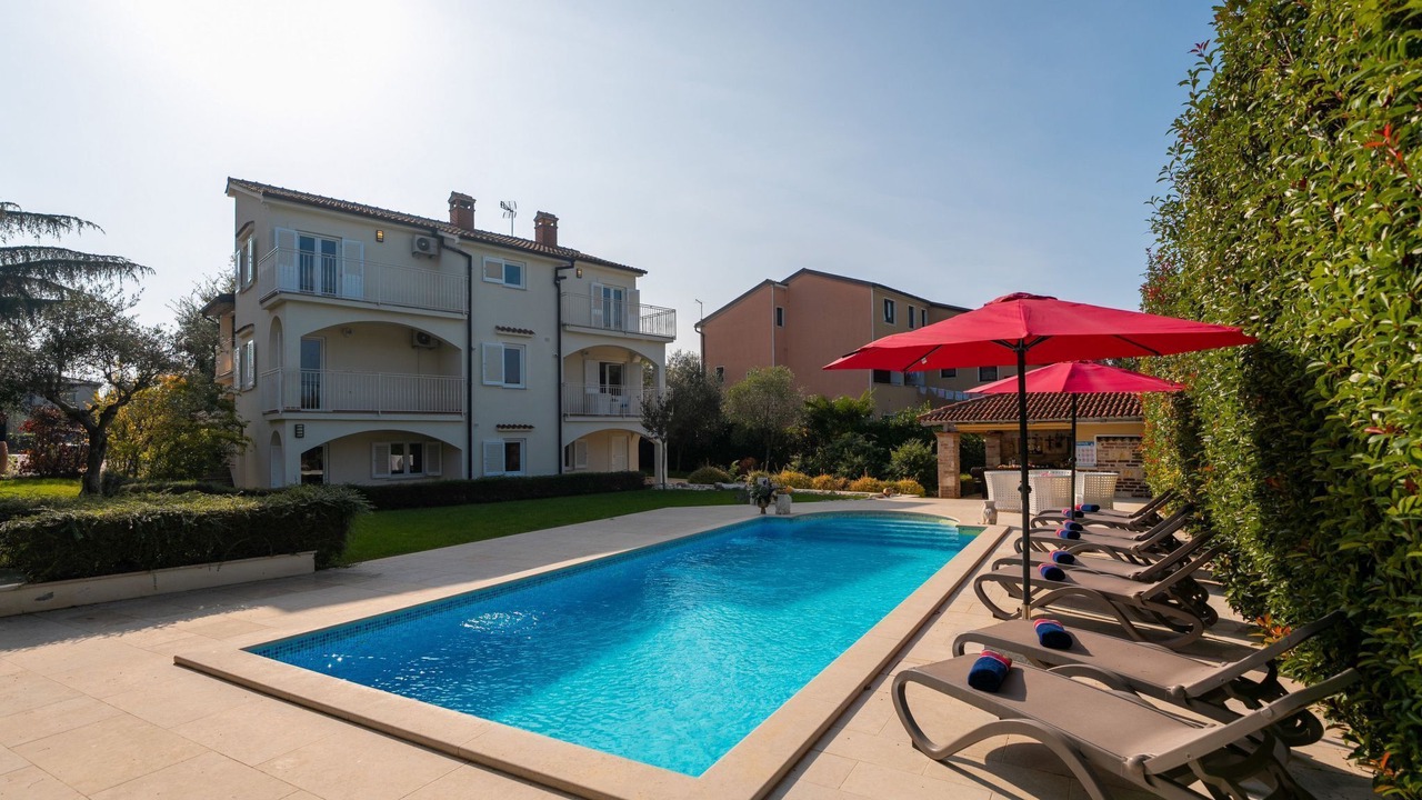 Photo of Outdoor in Gulici