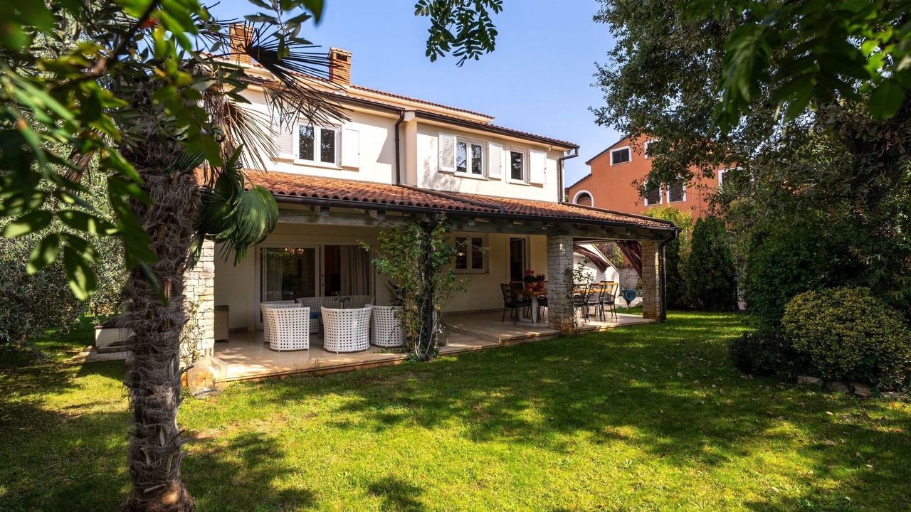Photo of Outdoor in Gulici