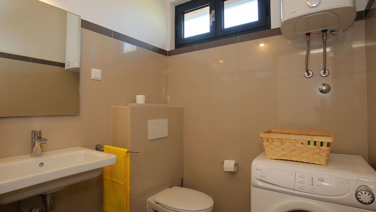 Photo of Bathroom in Prodol