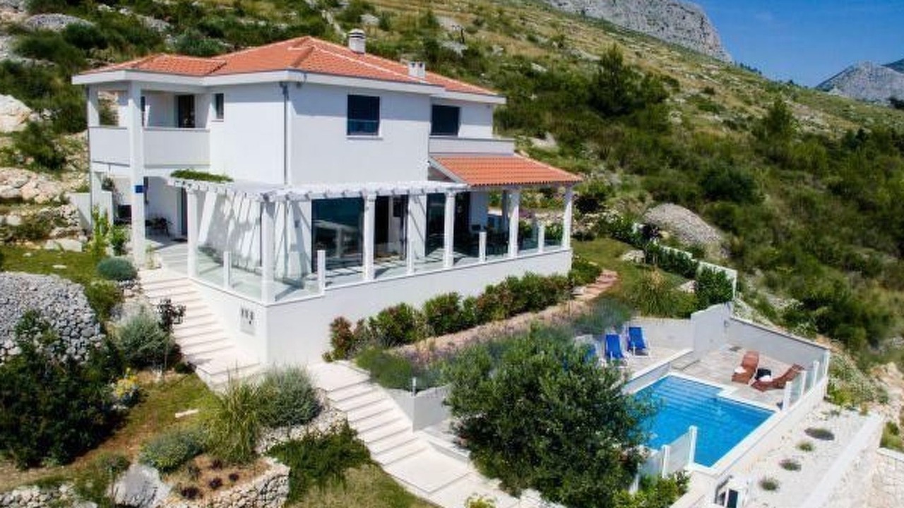 Photo of Outdoor in Duce