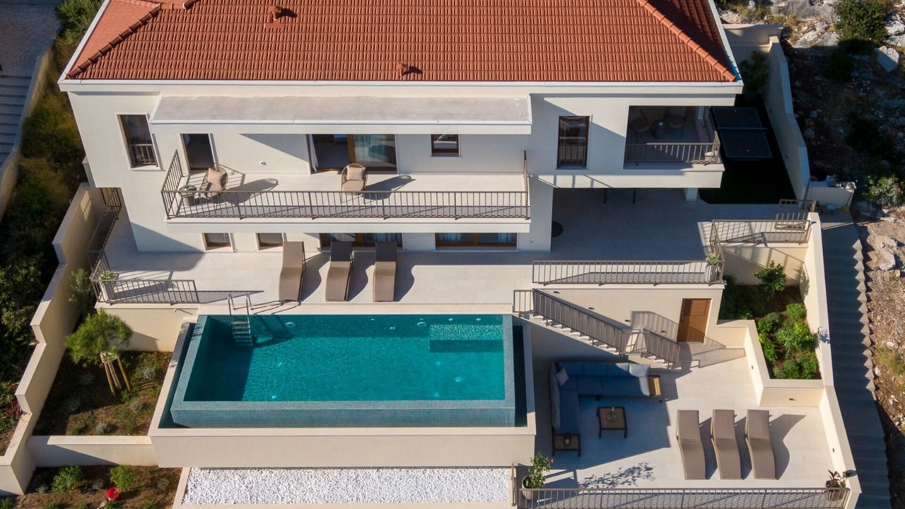 Photo of Outdoor in Blato