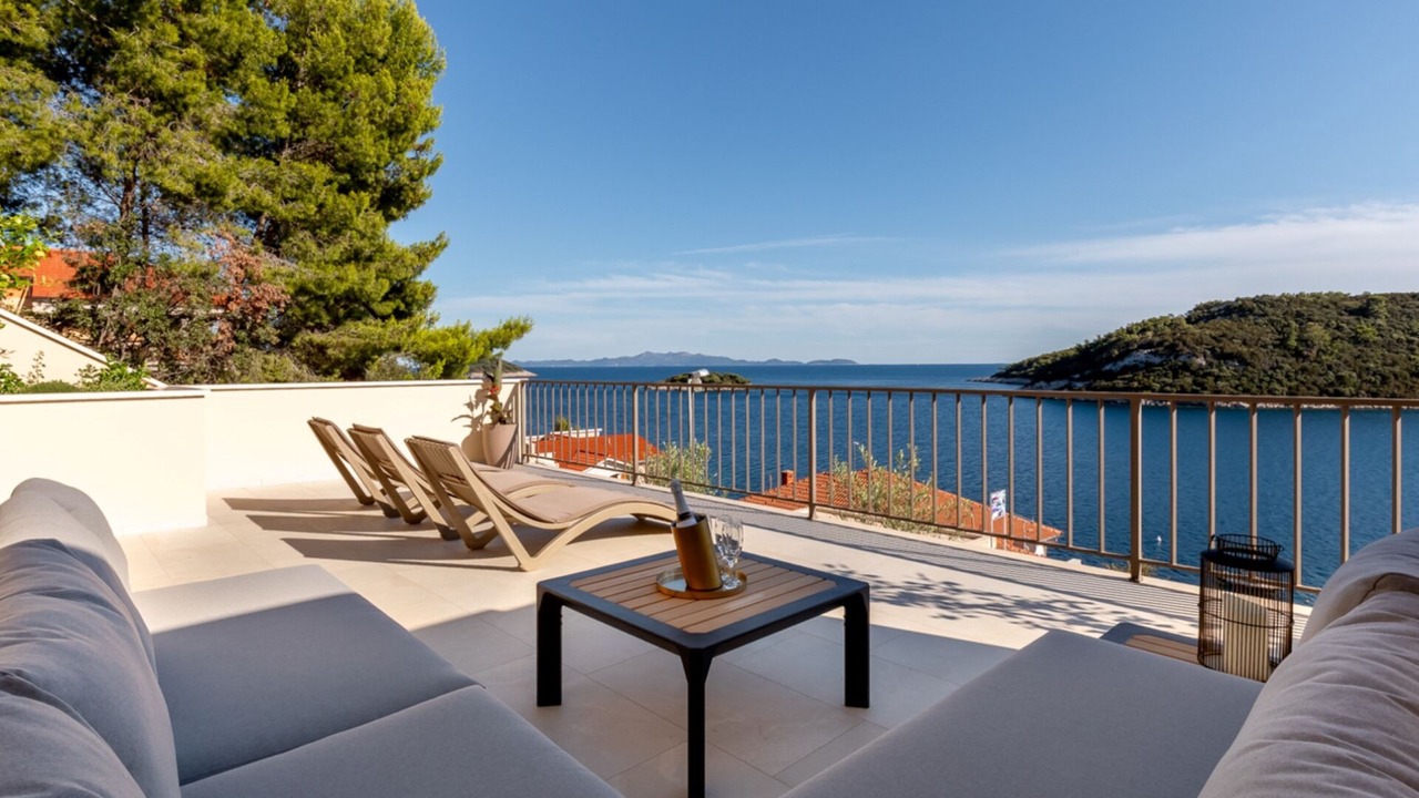 Photo of Patio Balcony in Blato