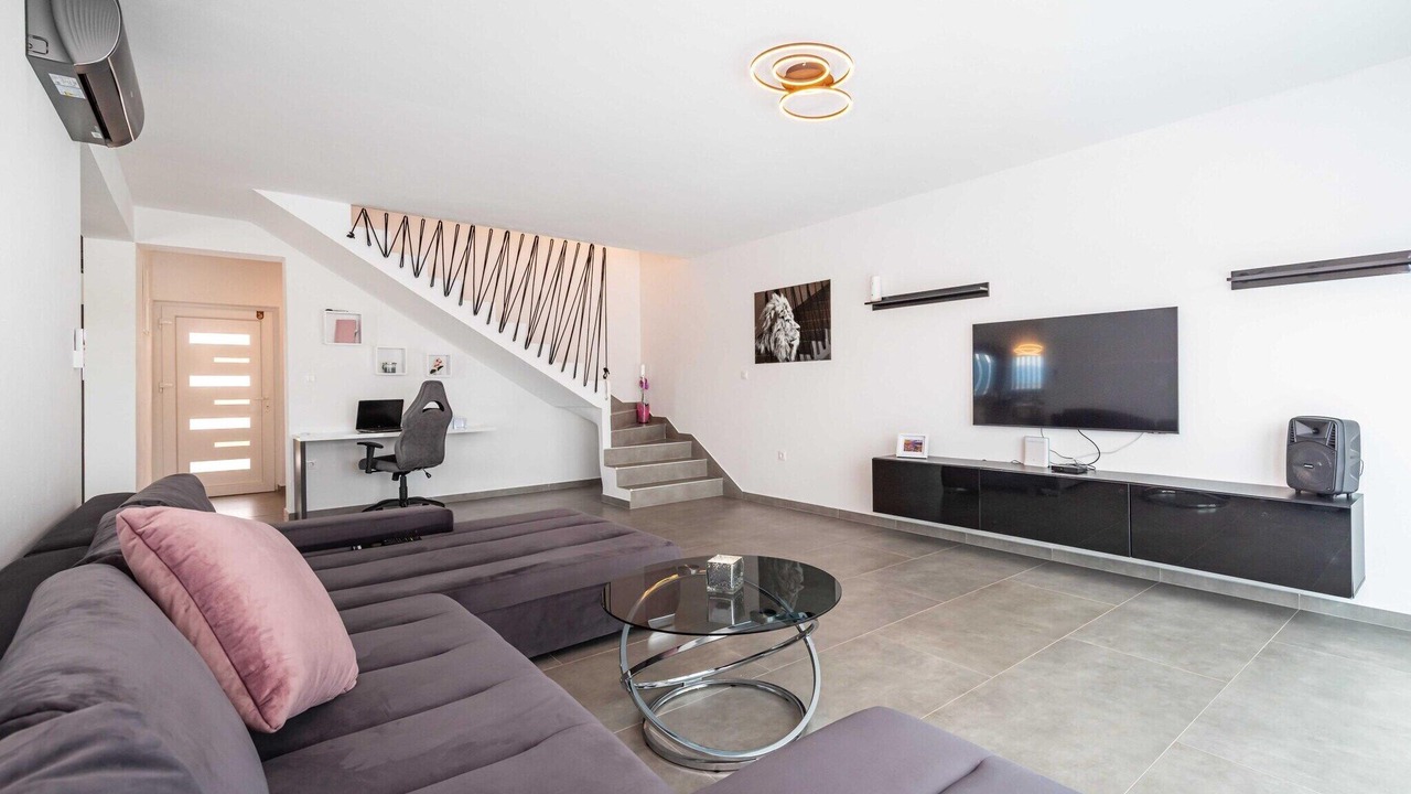 Photo of Livingroom in Razanac