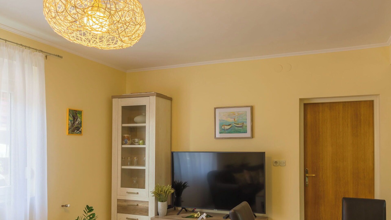 Photo of Bedroom in Jurdani