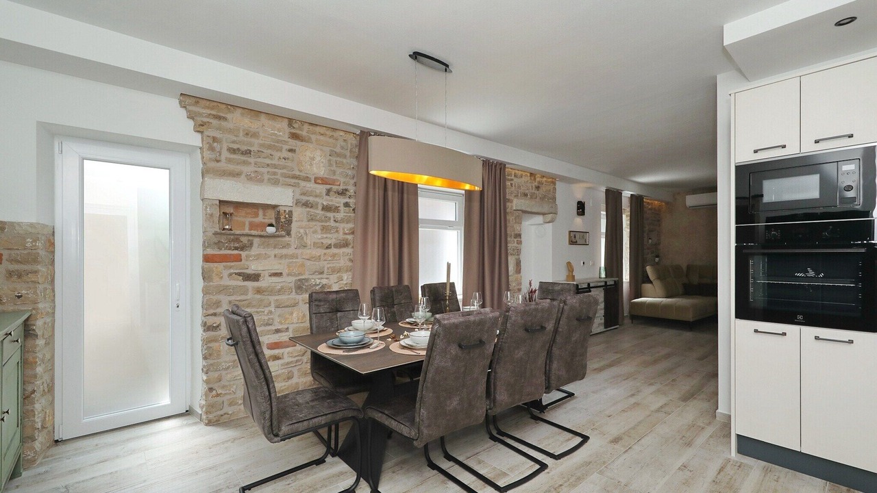 Photo of Livingroom in Sukosan