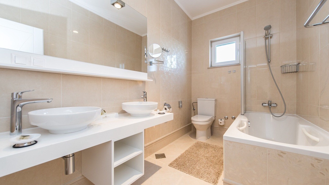 Photo of Bathroom in Novalja